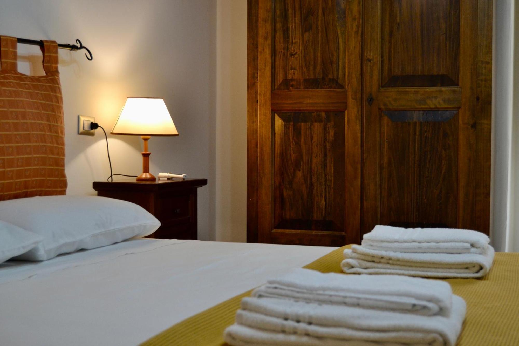 Kallistos Suites & Apartments Галиполи Екстериор снимка