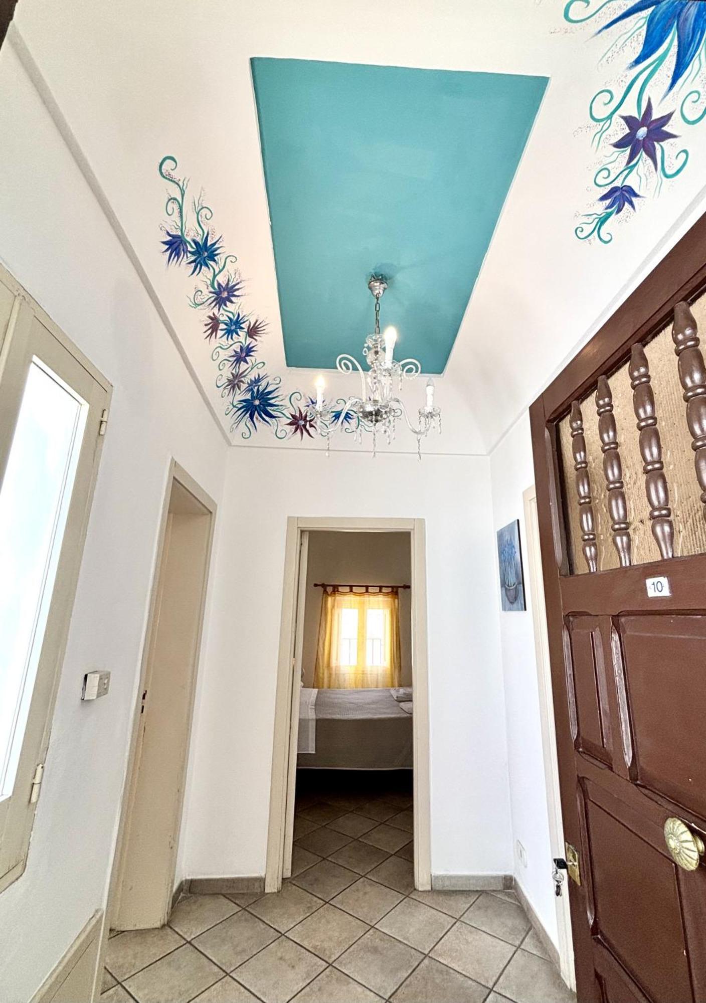 Kallistos Suites & Apartments Галиполи Екстериор снимка
