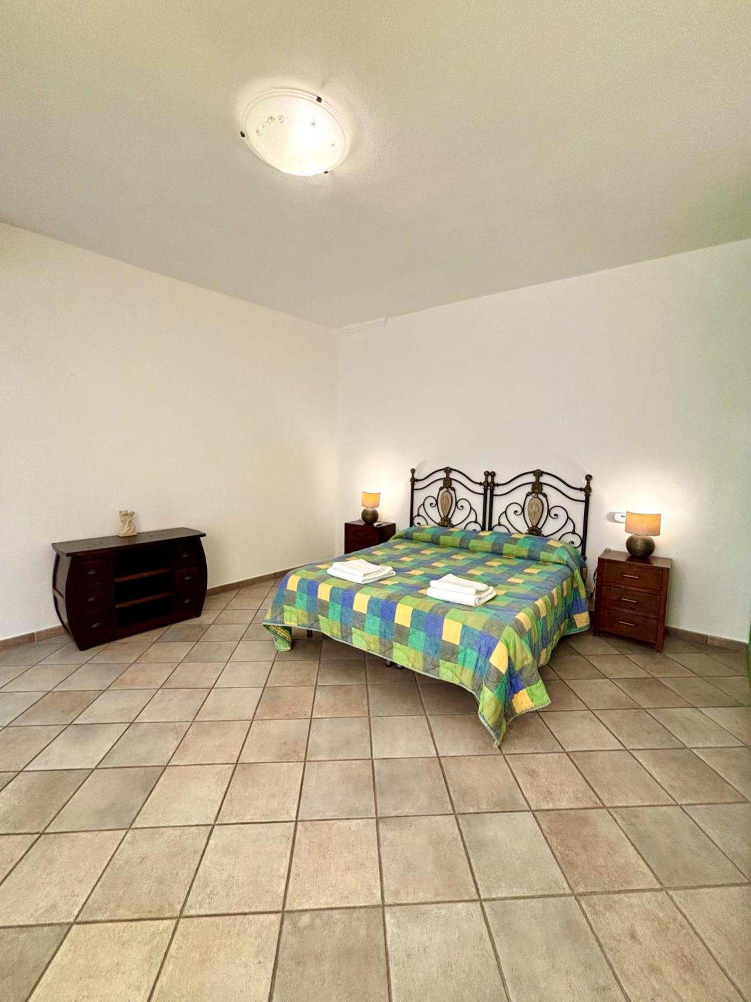 Kallistos Suites & Apartments Галиполи Екстериор снимка